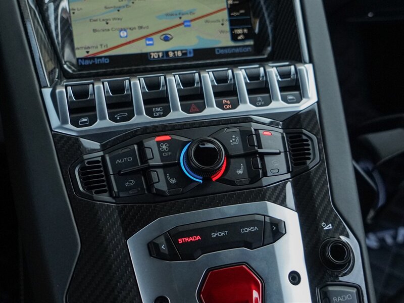 2015 Lamborghini Aventador LP 700-4 - Photo 21 - Bonita Springs, FL 34134