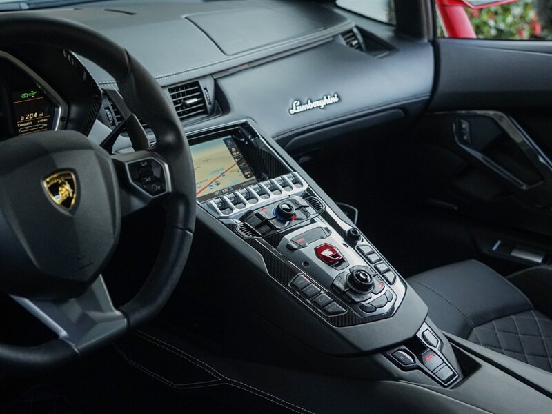 2015 Lamborghini Aventador LP 700-4 - Photo 17 - Bonita Springs, FL 34134