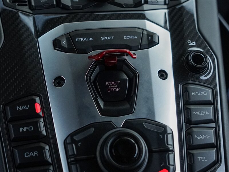 2015 Lamborghini Aventador LP 700-4 - Photo 23 - Bonita Springs, FL 34134