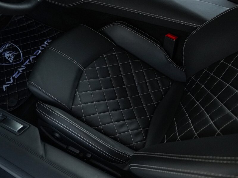 2015 Lamborghini Aventador LP 700-4 - Photo 28 - Bonita Springs, FL 34134