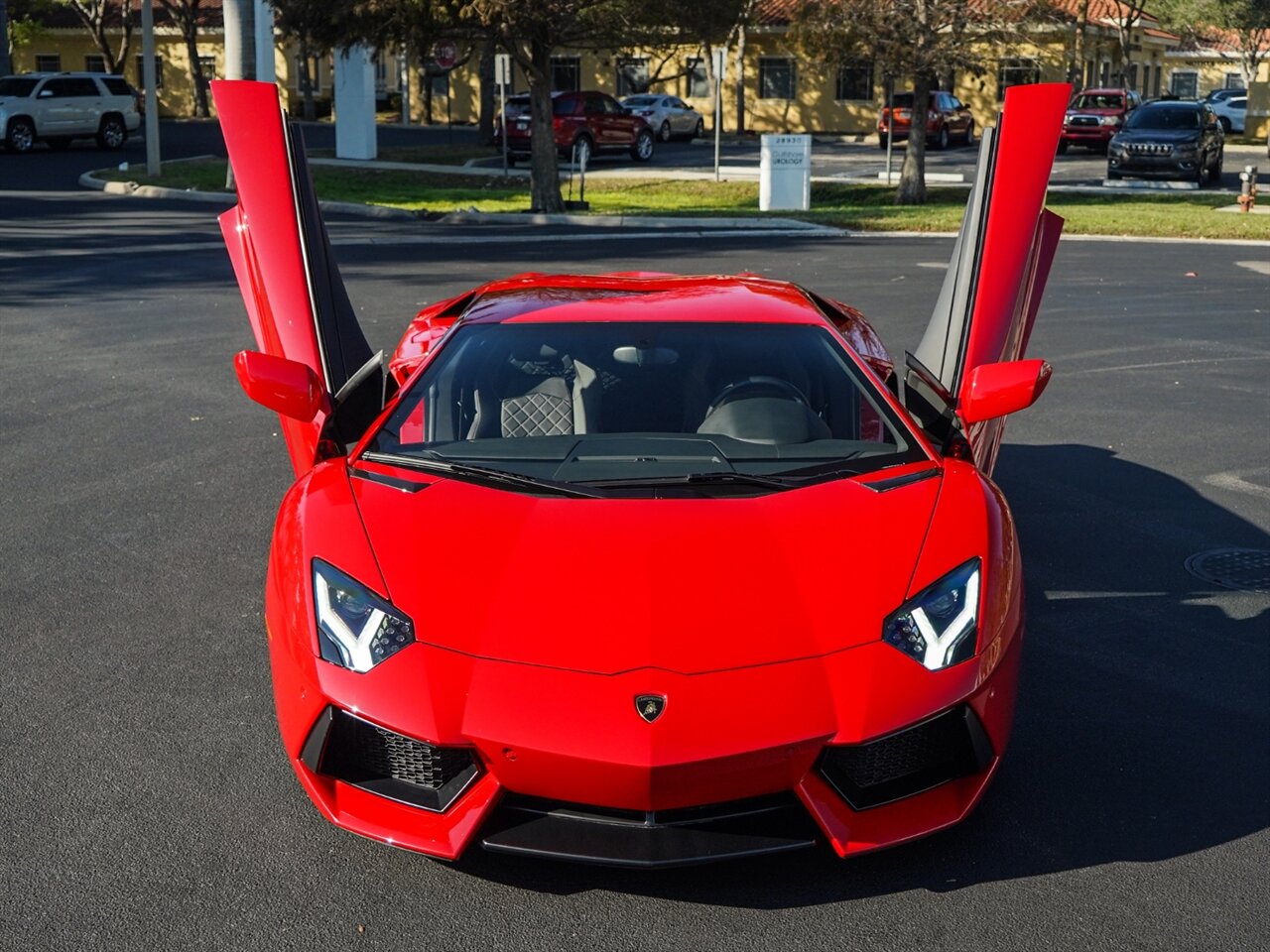 2015 Lamborghini Aventador LP 700-4   - Photo 6 - Bonita Springs, FL 34134