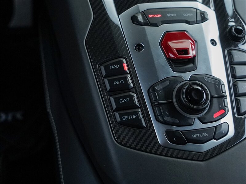 2015 Lamborghini Aventador LP 700-4 - Photo 24 - Bonita Springs, FL 34134