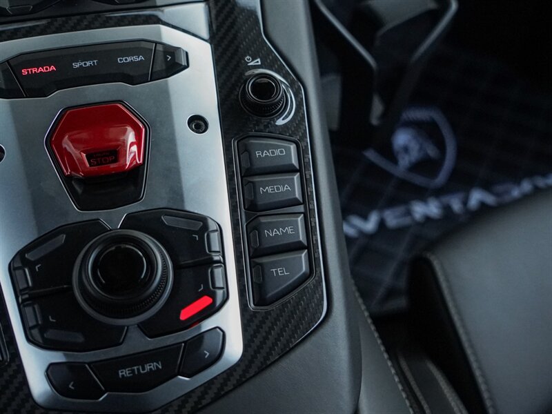 2015 Lamborghini Aventador LP 700-4 - Photo 25 - Bonita Springs, FL 34134