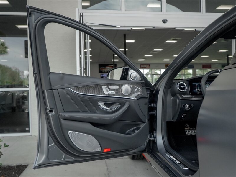 2019 Mercedes-Benz AMG E 63 S   - Photo 22 - Bonita Springs, FL 34134