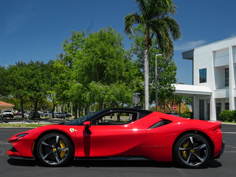 2022 Ferrari SF90 Stradale - Photo 47 - Bonita Springs, FL 34134