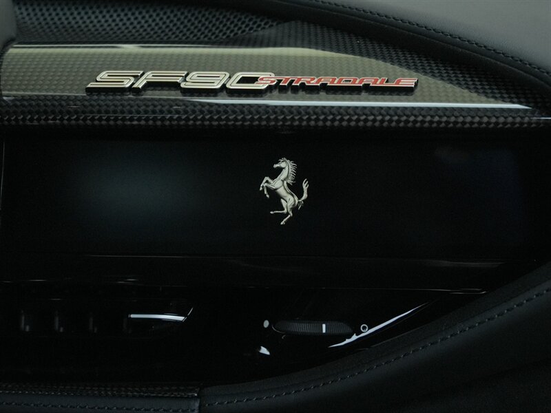 2022 Ferrari SF90 Stradale - Photo 38 - Bonita Springs, FL 34134