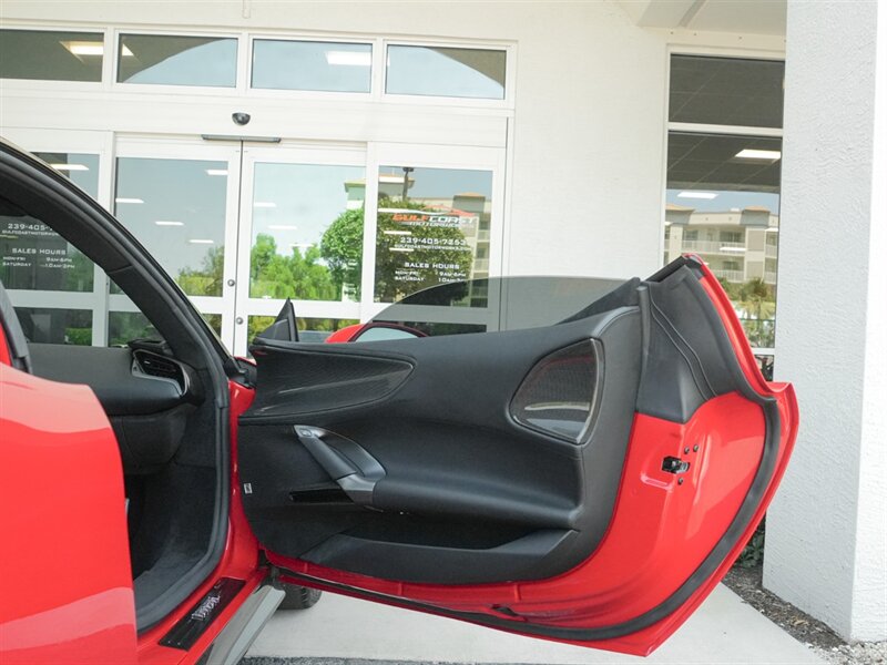 2022 Ferrari SF90 Stradale - Photo 40 - Bonita Springs, FL 34134