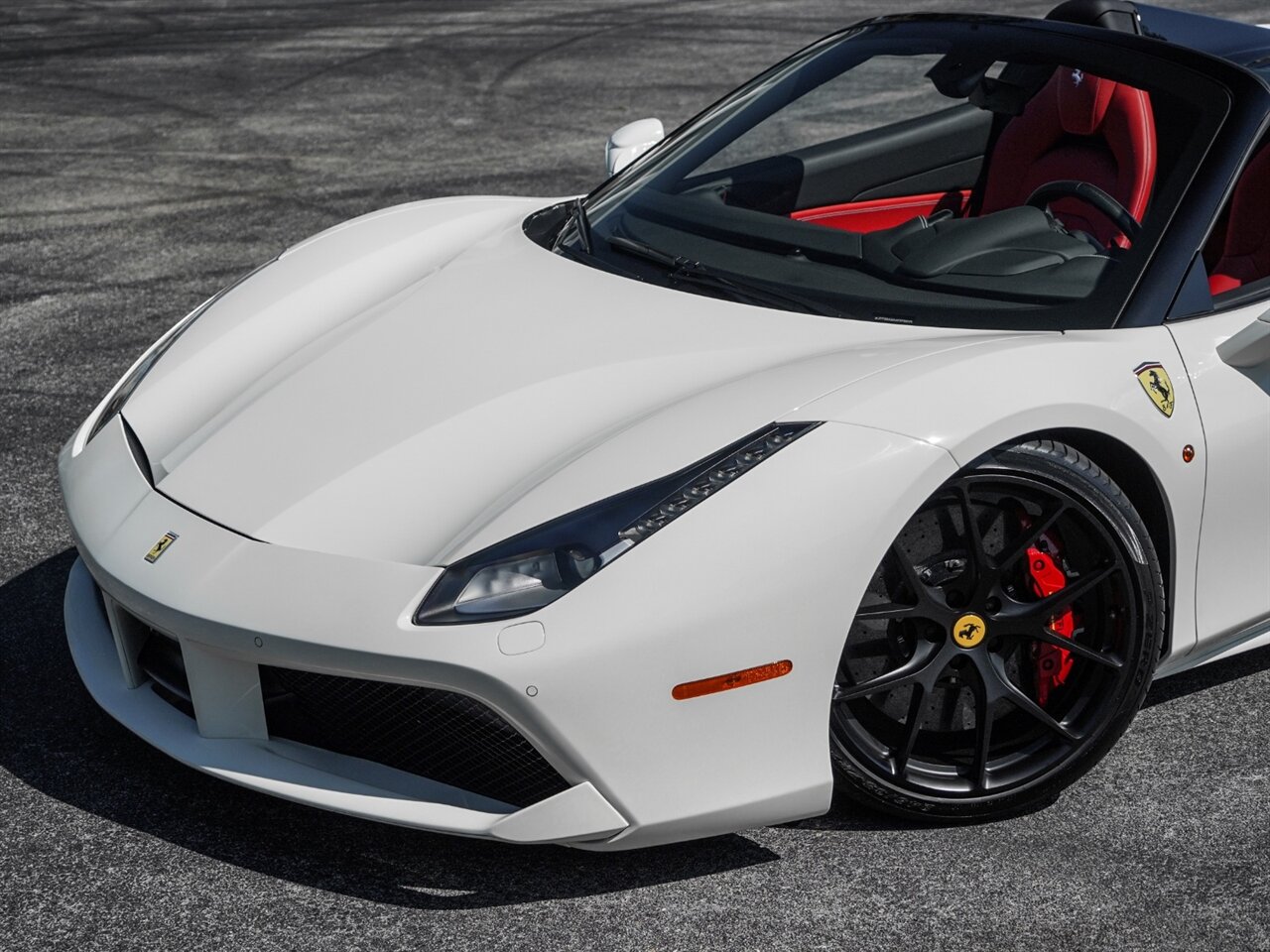 2019 Ferrari 488 Spider   - Photo 11 - Bonita Springs, FL 34134