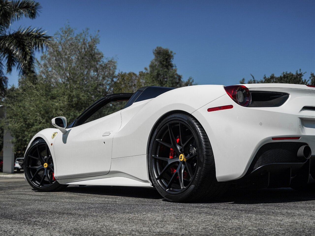 2019 Ferrari 488 Spider   - Photo 54 - Bonita Springs, FL 34134