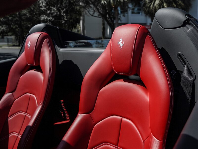 2019 Ferrari 488 Spider - Photo 8 - Bonita Springs, FL 34134