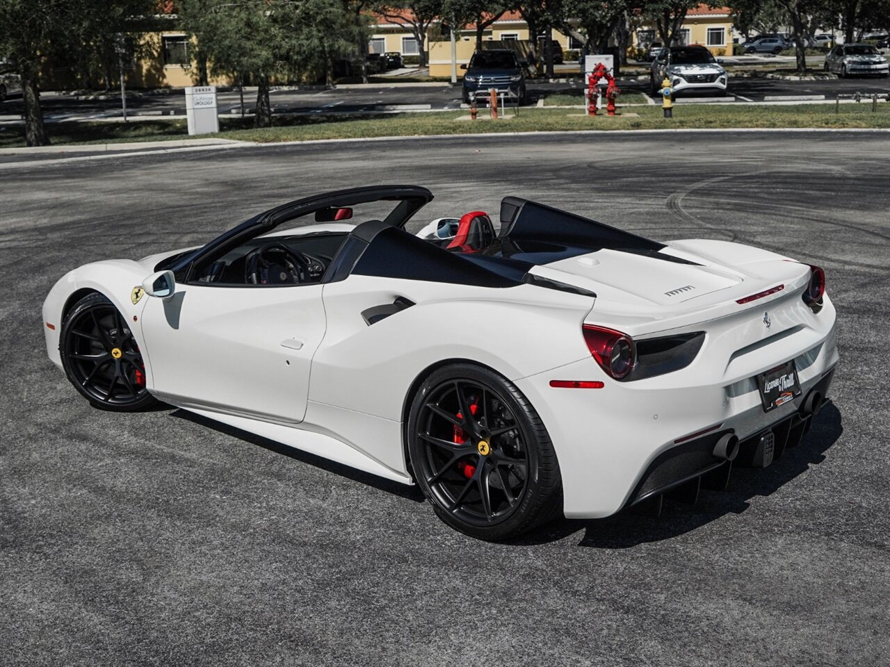 2019 Ferrari 488 Spider   - Photo 51 - Bonita Springs, FL 34134