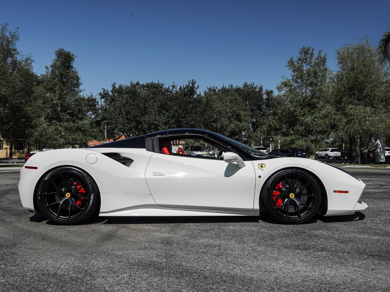 2019 Ferrari 488 Spider   - Photo 79 - Bonita Springs, FL 34134