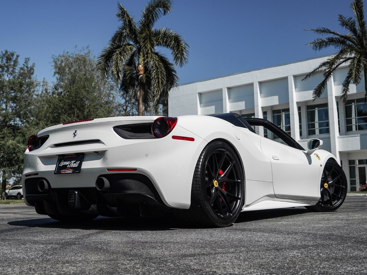 2019 Ferrari 488 Spider   - Photo 65 - Bonita Springs, FL 34134