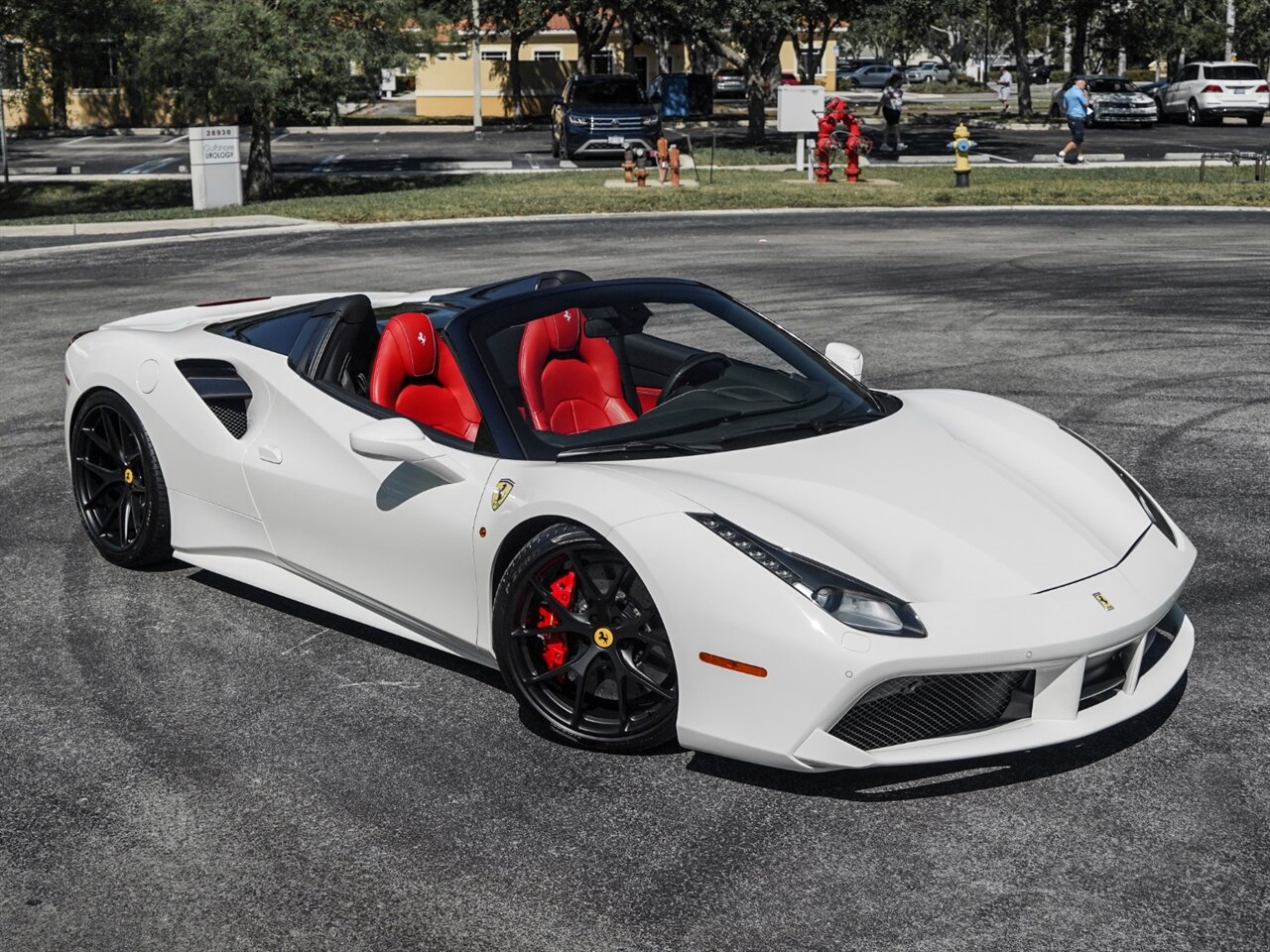 2019 Ferrari 488 Spider   - Photo 70 - Bonita Springs, FL 34134