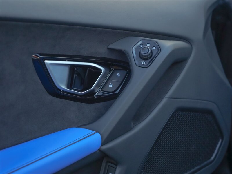 2020 Lamborghini Huracan LP 640-4 EVO Spyder - Photo 21 - Bonita Springs, FL 34134