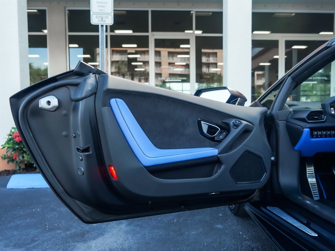 2020 Lamborghini Huracan LP 640-4 EVO Spyder   - Photo 20 - Bonita Springs, FL 34134