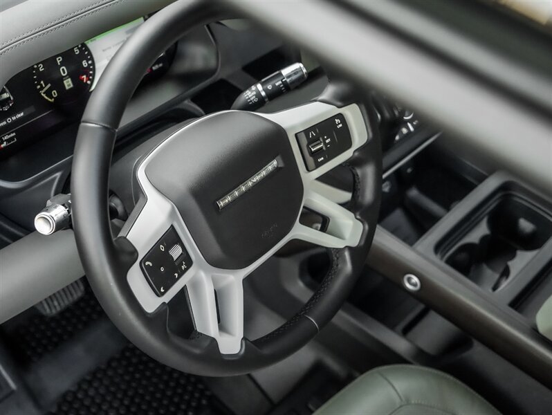 2022 Land Rover Defender 90 S - Photo 28 - Bonita Springs, FL 34134