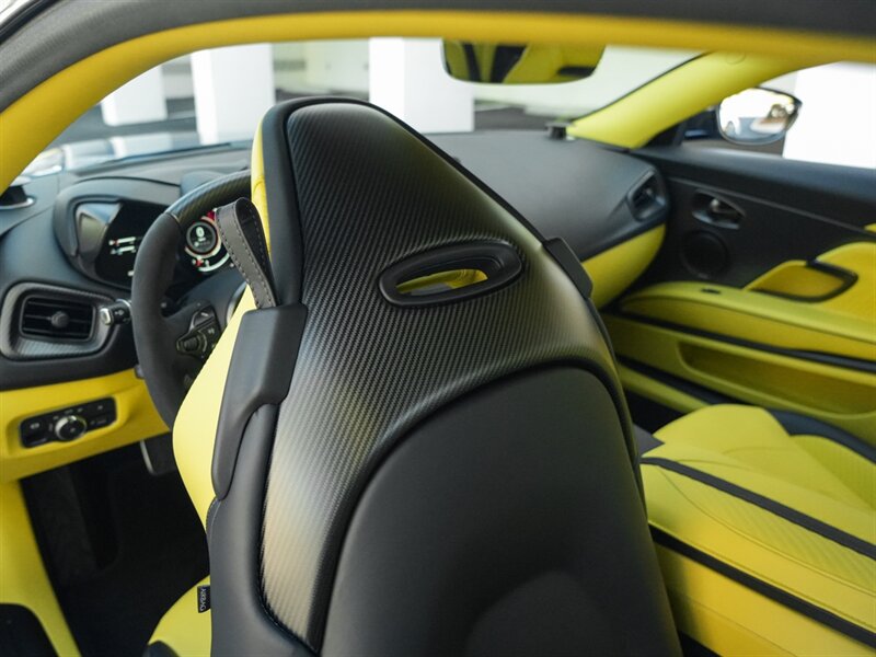 2023 Aston Martin DBS 770 Ultimate   - Photo 25 - Bonita Springs, FL 34134