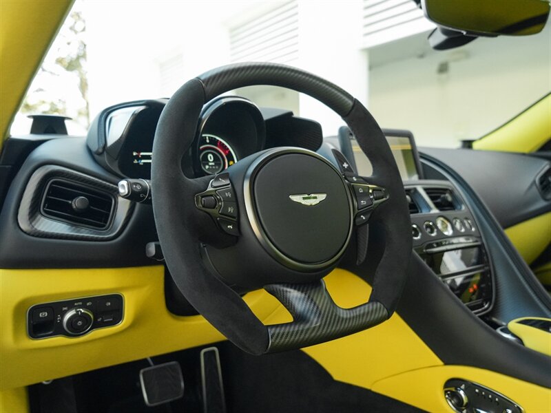 2023 Aston Martin DBS 770 Ultimate   - Photo 15 - Bonita Springs, FL 34134