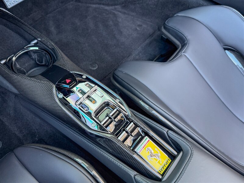 2024 Ferrari SF90 Spider   - Photo 20 - Bonita Springs, FL 34134