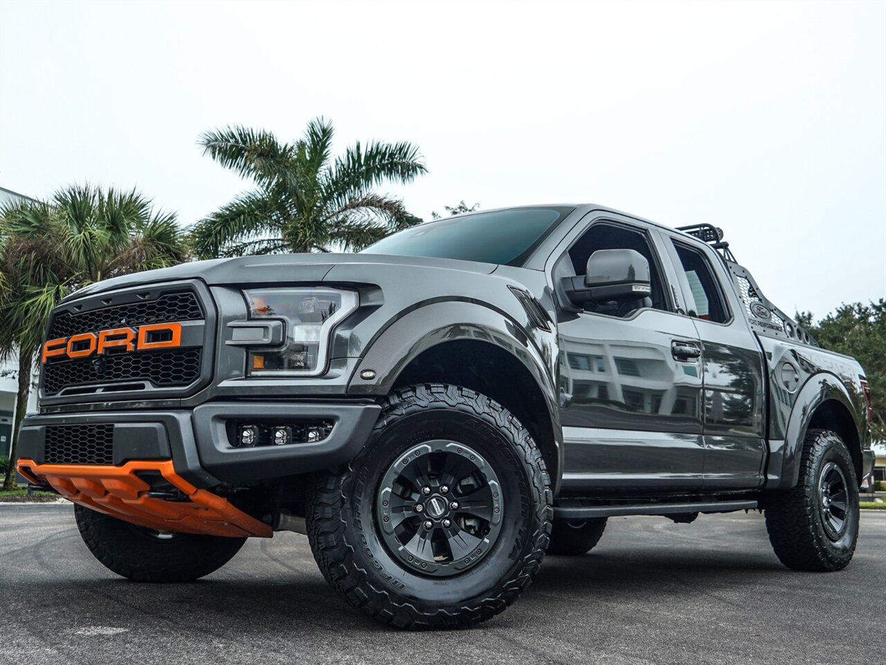 2018 Ford F-150 Raptor   - Photo 12 - Bonita Springs, FL 34134