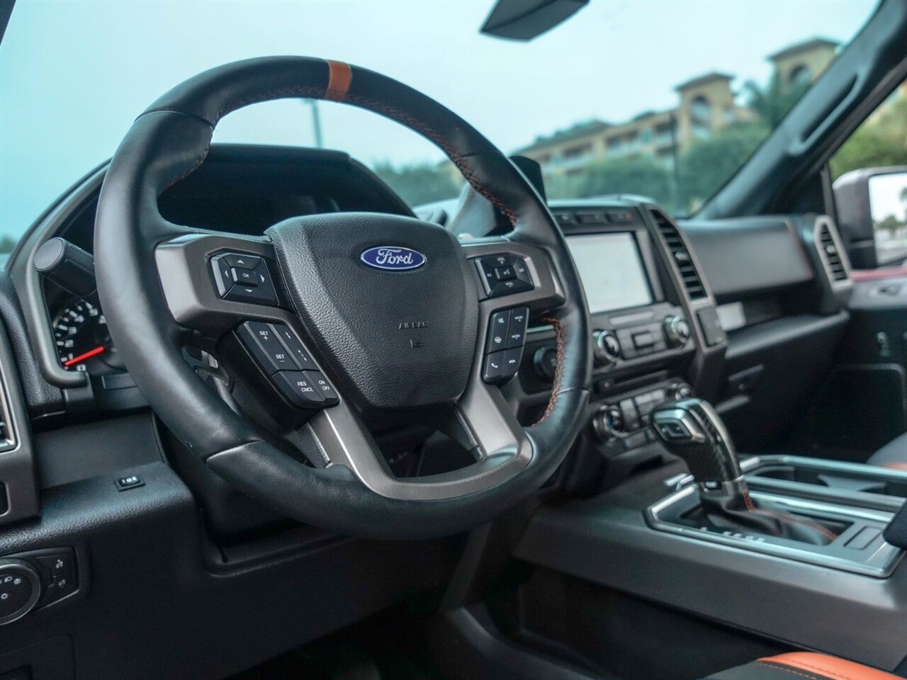 2018 Ford F-150 Raptor   - Photo 13 - Bonita Springs, FL 34134