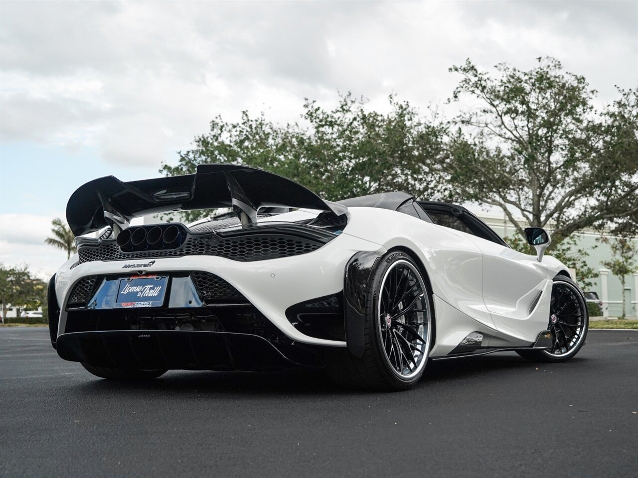 2022 McLaren 765LT Spider   - Photo 56 - Bonita Springs, FL 34134