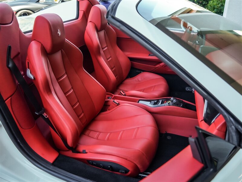 2014 Ferrari 458 Spider - Photo 26 - Bonita Springs, FL 34134
