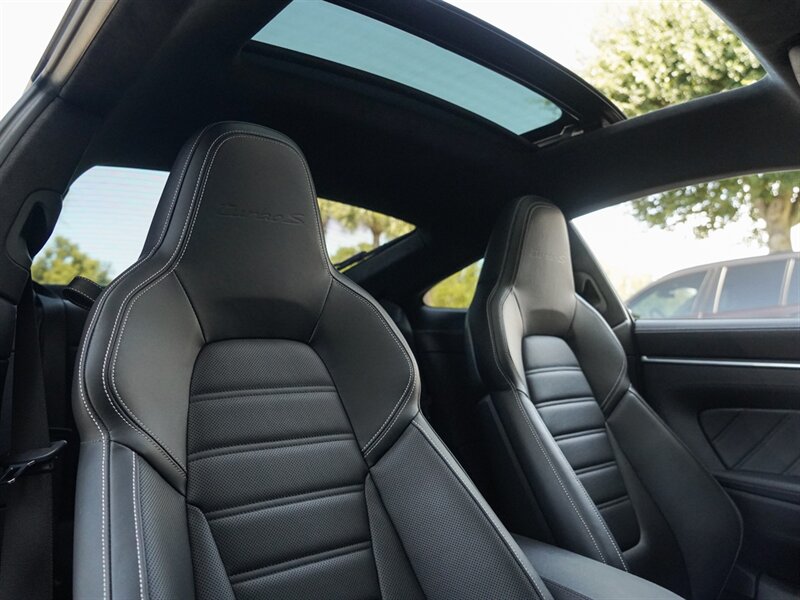 2022 Porsche 911 Turbo S   - Photo 37 - Bonita Springs, FL 34134