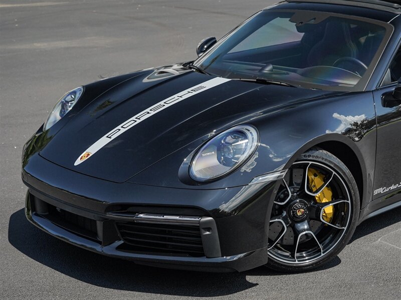 2022 Porsche 911 Turbo S   - Photo 9 - Bonita Springs, FL 34134
