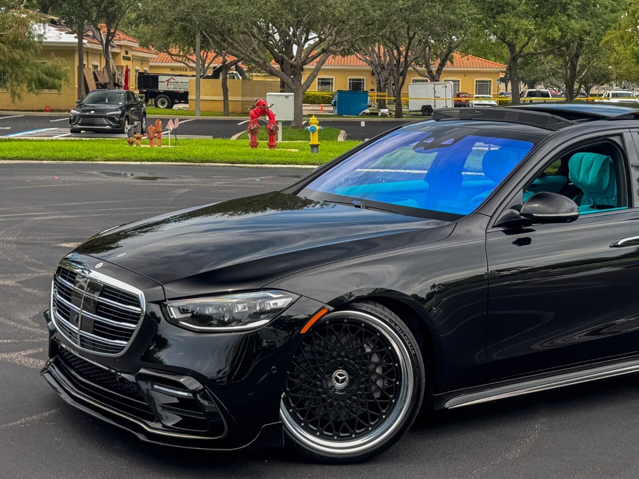 2024 Mercedes Benz S 580 photo 9