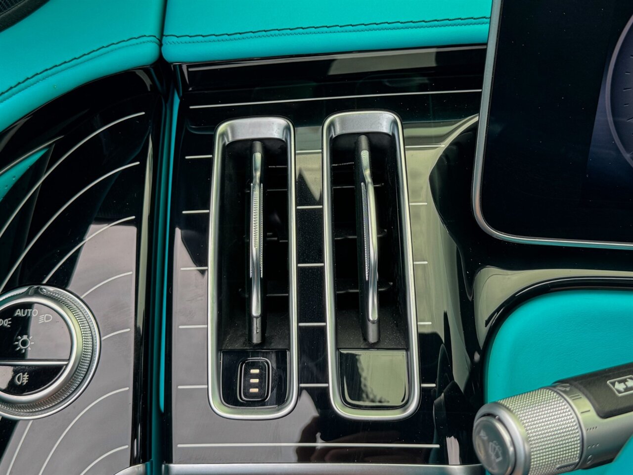 2024 Mercedes Benz S 580 photo 21