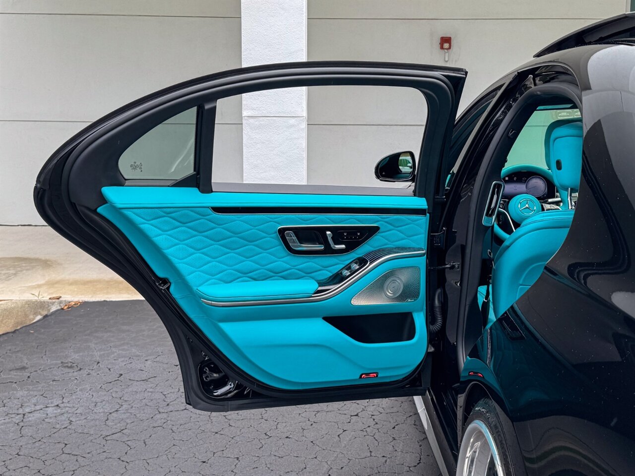 2024 Mercedes Benz S 580 photo 31