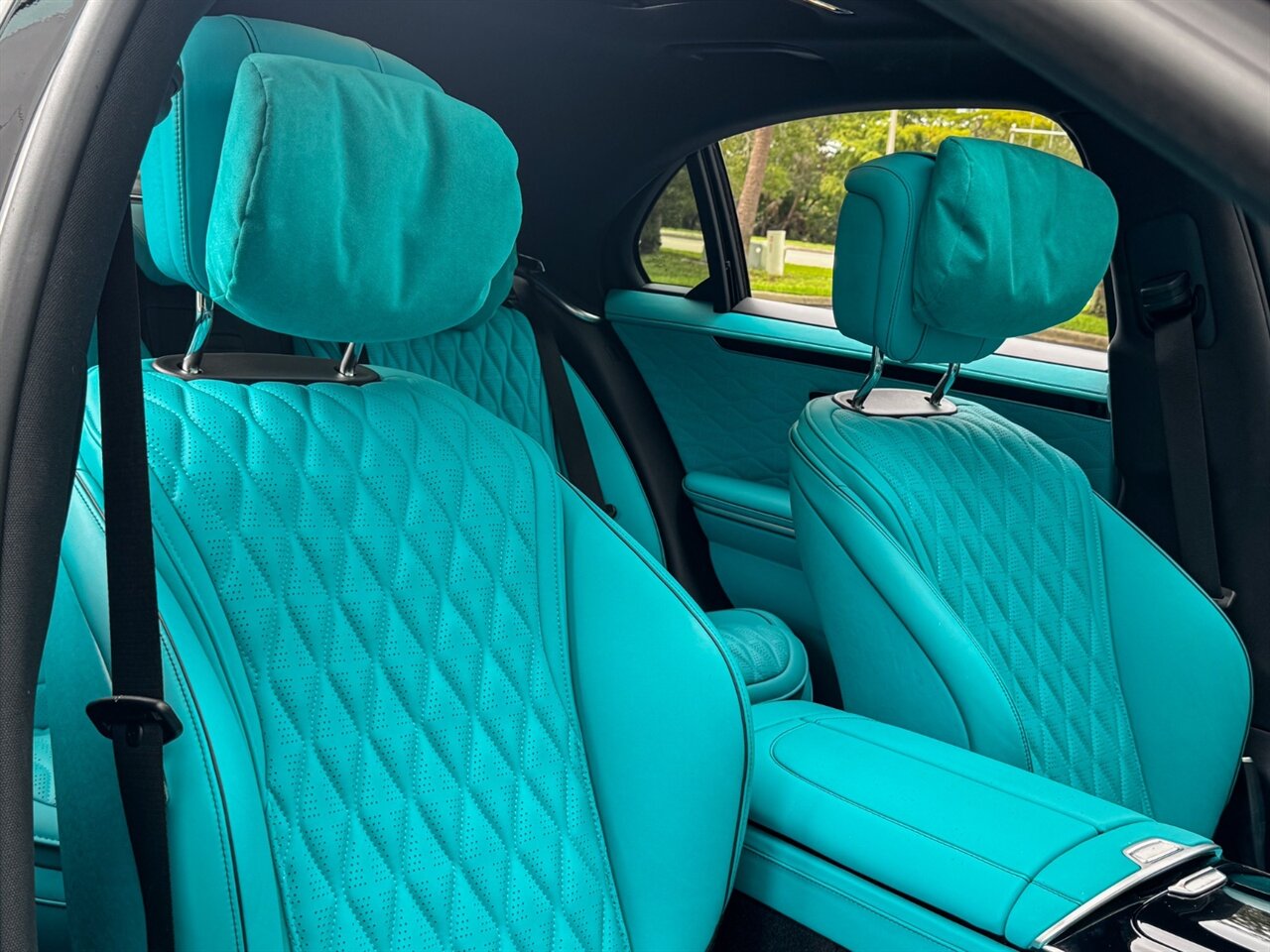 2024 Mercedes Benz S 580 photo 37