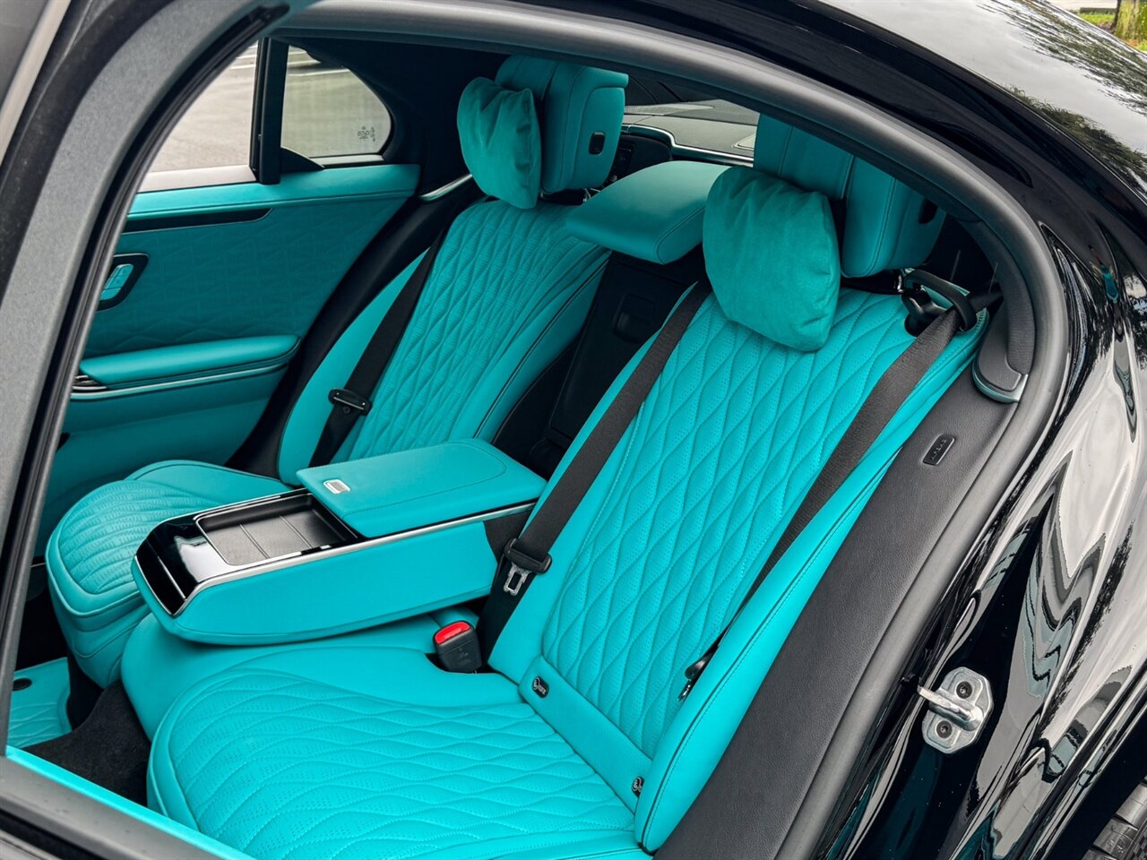 2024 Mercedes Benz S 580 photo 27