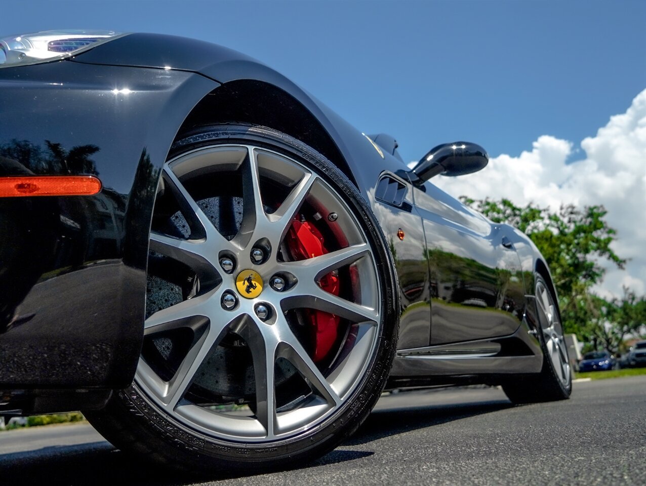 2010 Ferrari California   - Photo 9 - Bonita Springs, FL 34134