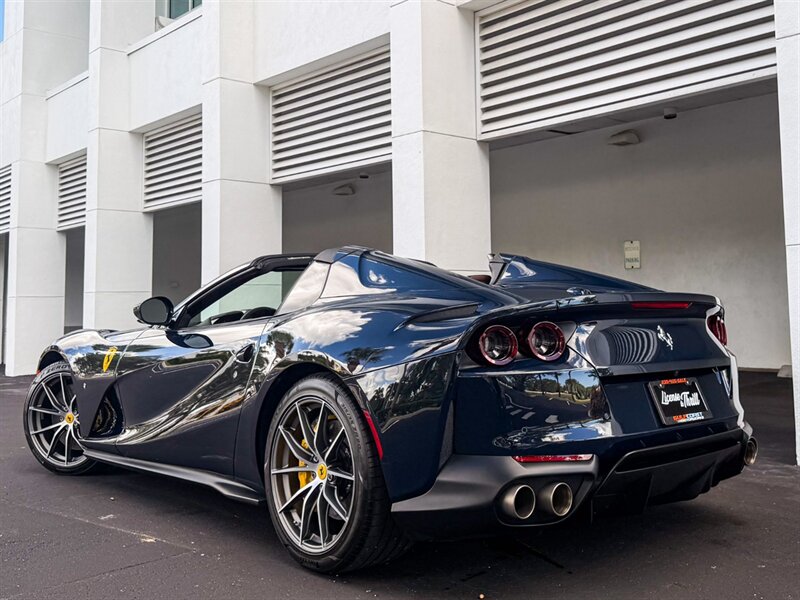 2023 Ferrari 812 GTS - Photo 49 - Bonita Springs, FL 34134