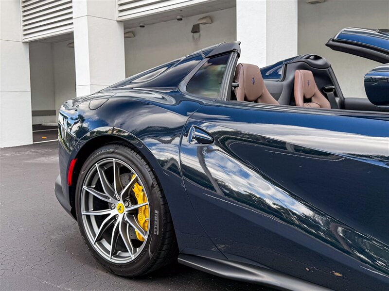 2023 Ferrari 812 GTS - Photo 64 - Bonita Springs, FL 34134