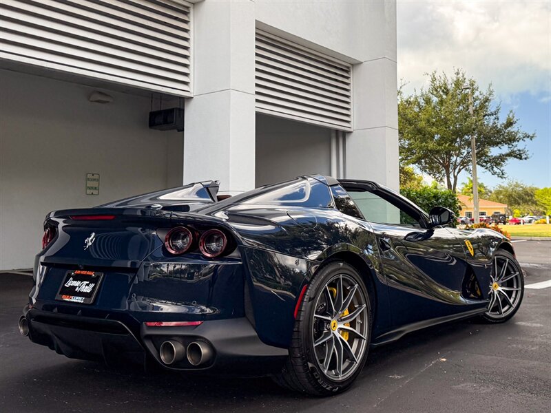 2023 Ferrari 812 GTS - Photo 59 - Bonita Springs, FL 34134