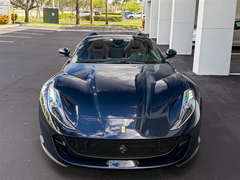 2023 Ferrari 812 GTS - Photo 5 - Bonita Springs, FL 34134