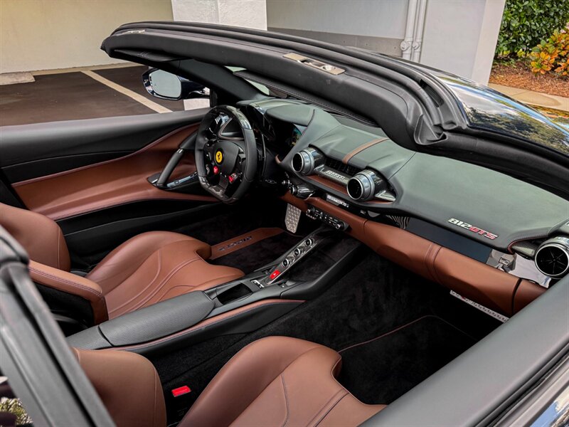 2023 Ferrari 812 GTS - Photo 27 - Bonita Springs, FL 34134