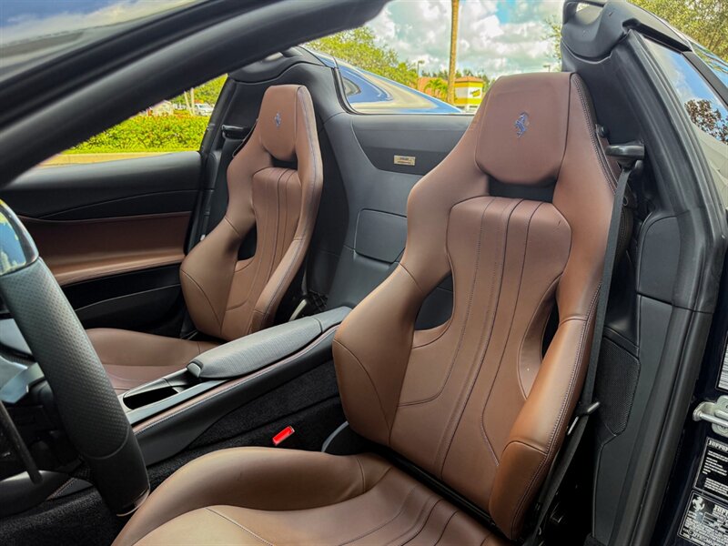 2023 Ferrari 812 GTS - Photo 22 - Bonita Springs, FL 34134