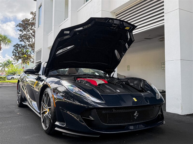 2023 Ferrari 812 GTS - Photo 41 - Bonita Springs, FL 34134