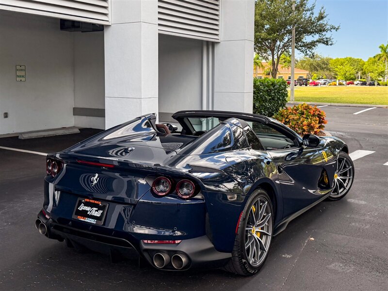 2023 Ferrari 812 GTS - Photo 62 - Bonita Springs, FL 34134