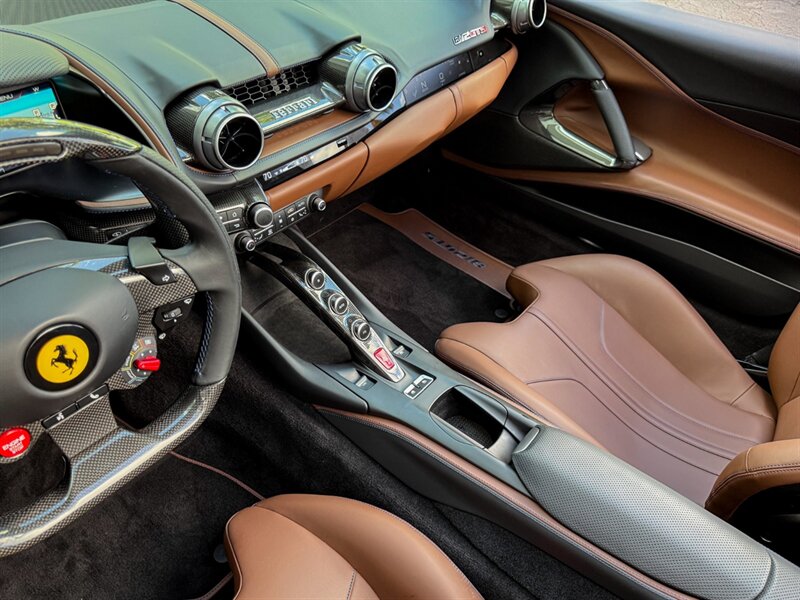 2023 Ferrari 812 GTS - Photo 14 - Bonita Springs, FL 34134