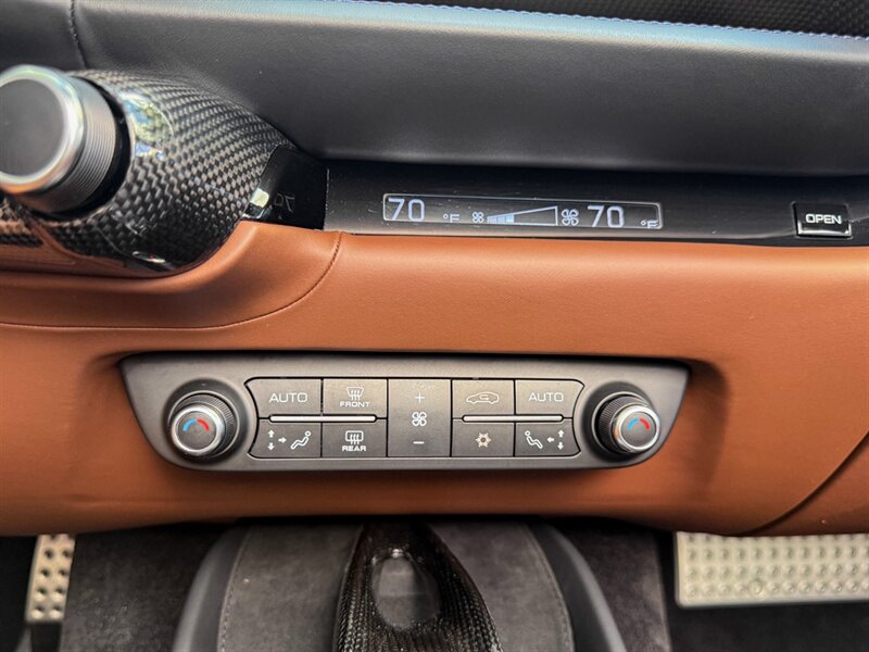 2023 Ferrari 812 GTS - Photo 18 - Bonita Springs, FL 34134