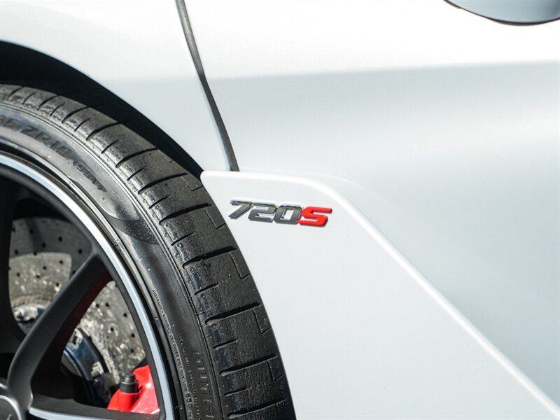 2018 McLaren 720S Luxury - Photo 42 - Bonita Springs, FL 34134