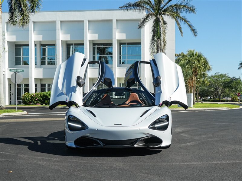 2018 McLaren 720S Luxury - Photo 8 - Bonita Springs, FL 34134