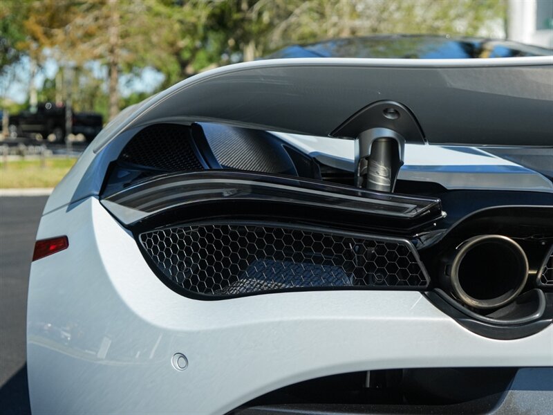 2018 McLaren 720S Luxury - Photo 52 - Bonita Springs, FL 34134