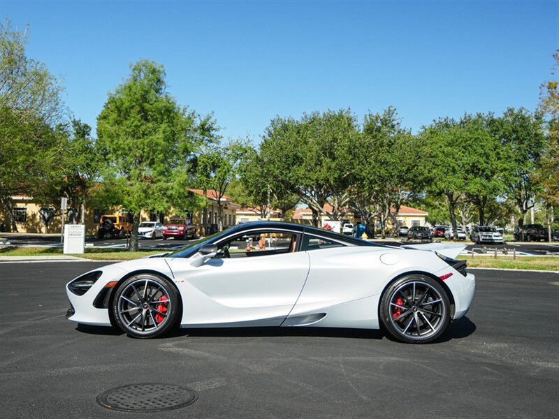 2018 McLaren 720S Luxury - Photo 37 - Bonita Springs, FL 34134